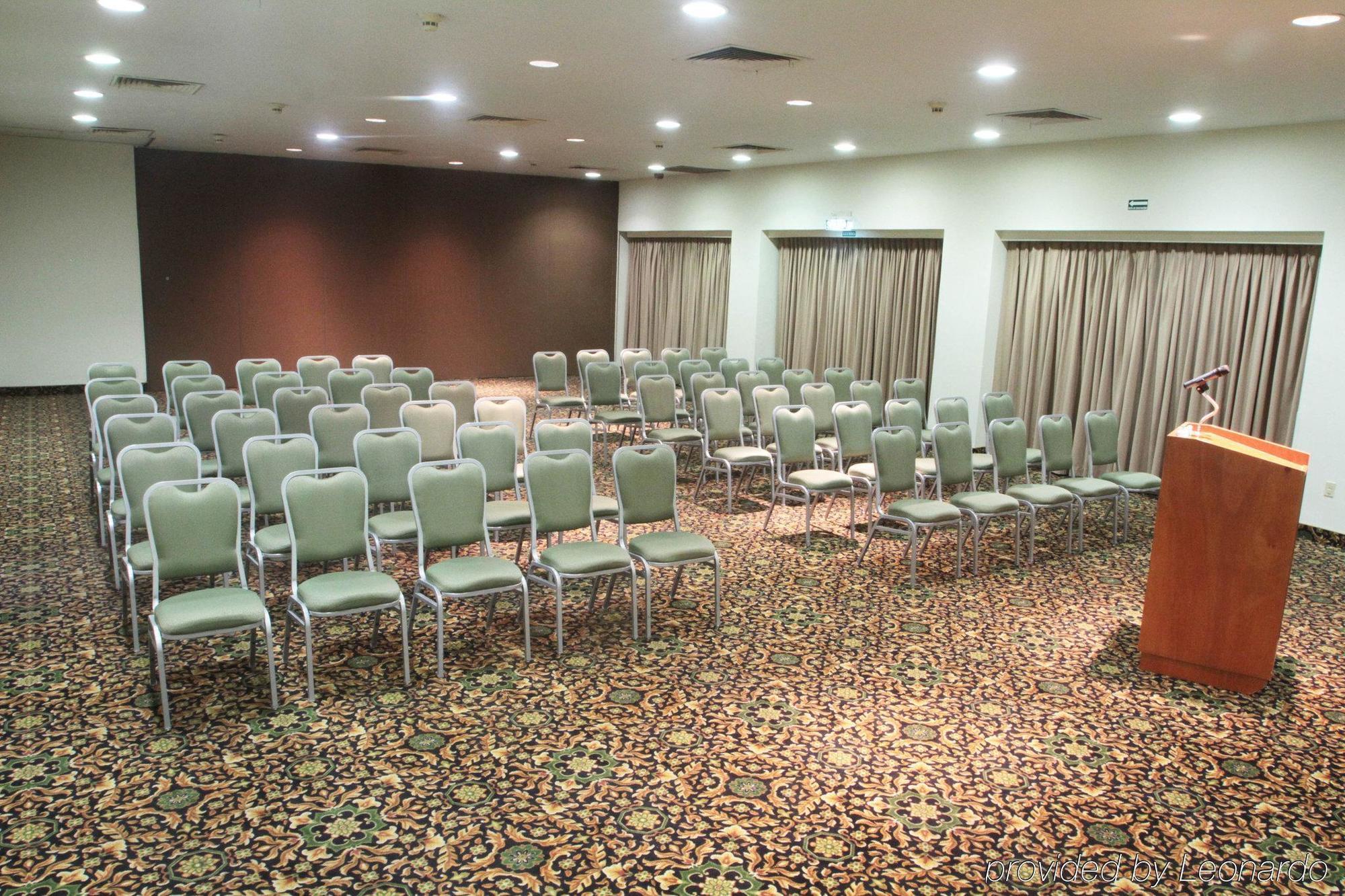 Holiday Inn Monterrey Norte By Ihg San Nicolás de los Garzas Obchodní fotografie